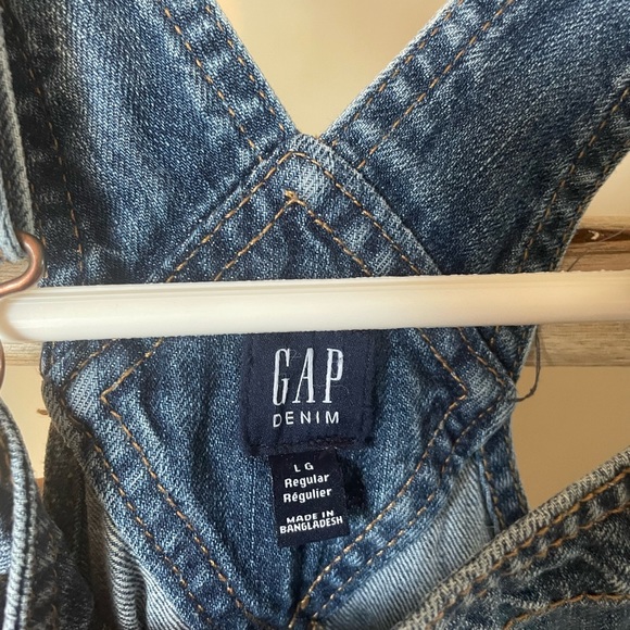 Girls L Gap Distressed Denim Overalls - Picture 3 of 5